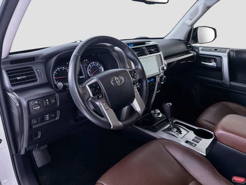 Used 2023 Toyota 4Runner Limited AWD/4WD image 9