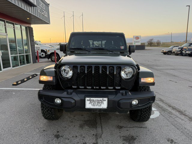 Used 2021 Jeep Gladiator Sport AWD/4WD image 11