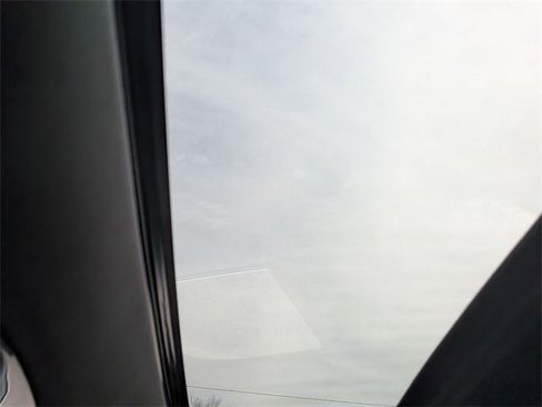 Used 2025 Lexus RX 350h image 24