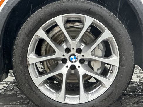 Used 2020 BMW X5 sDrive40i w/ Premium Package image 29