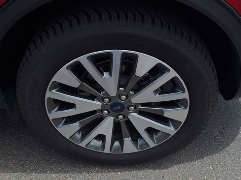 Used 2020 Ford Escape Titanium AWD/4WD image 30
