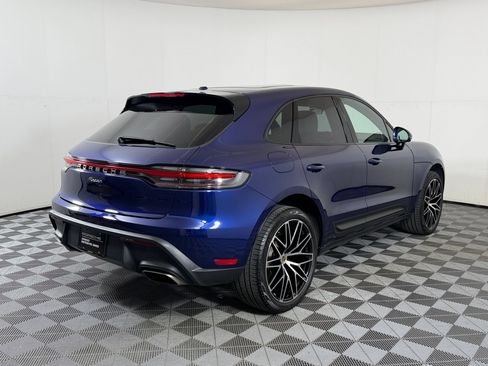 Used 2026 Porsche Macan AWD/4WD image 10