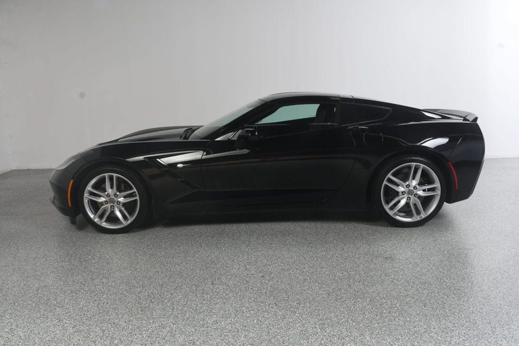 Used 2019 Chevrolet Corvette Stingray Coupe w/ Z51 1LT RWD image 3