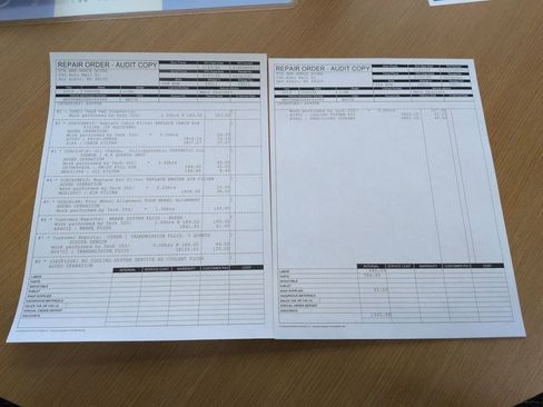 Used 2019 Toyota C-HR XLE image 30