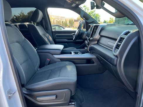 Used 2019 RAM 1500 Big Horn image 12