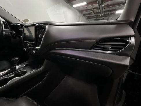 Certified 2018 Chevrolet Traverse Premier w/ Redline Edition AWD/4WD image 31