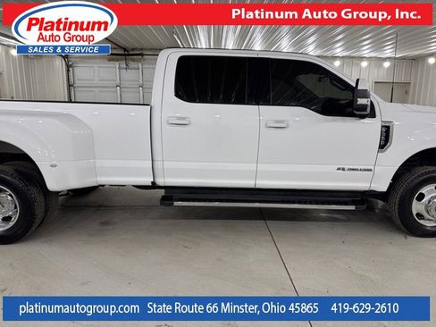 Used 2022 Ford F350 Lariat w/ Lariat Value Package image 6