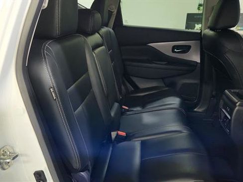 Certified 2024 Nissan Murano SV w/ SV Midnight Edition Package image 27