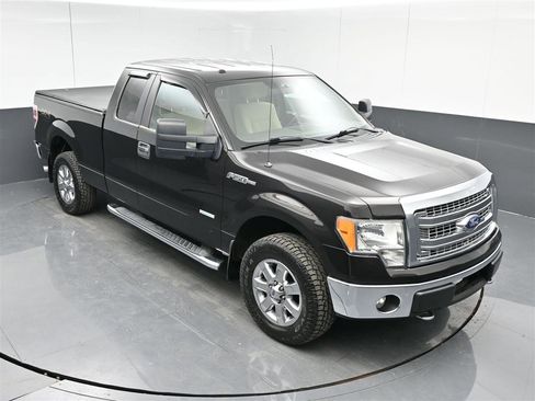 Used 2013 Ford F150 XLT w/ Luxury Equipment Group image 22