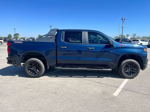 Used 2021 Chevrolet Silverado 1500 Custom Trail Boss w/ LPO, Dark Essentials Package AWD/4WD image 6