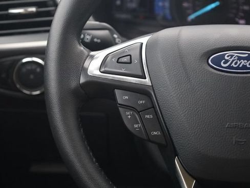 Certified 2024 Ford Edge SEL AWD/4WD image 10