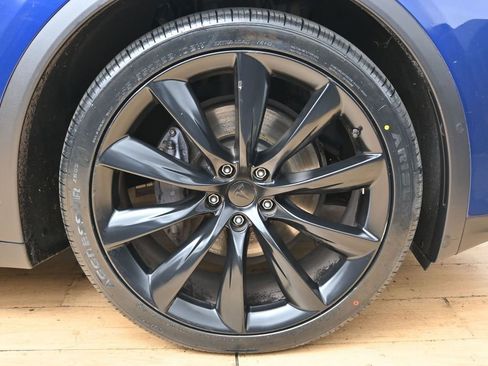 Used 2020 Tesla Model X Long Range AWD/4WD image 9