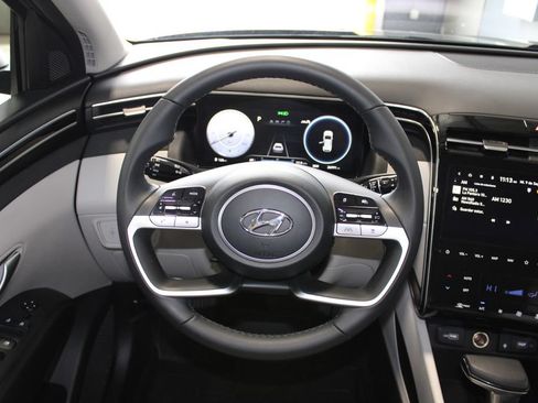 Used 2024 Hyundai Tucson SEL w/ Convenience Package AWD/4WD image 11
