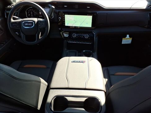 Used 2026 GMC Sierra 2500 AT4 w/ AT4 Premium Plus Package image 11