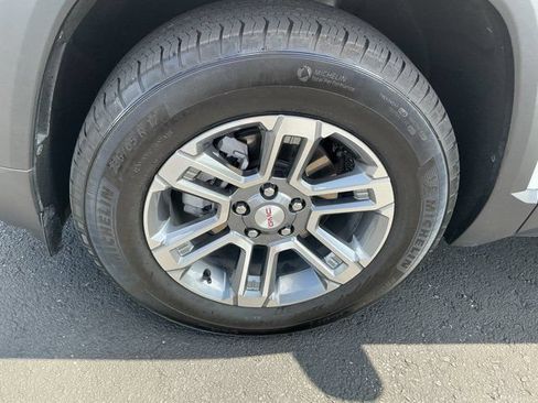 Used 2025 GMC Terrain Elevation AWD/4WD image 11