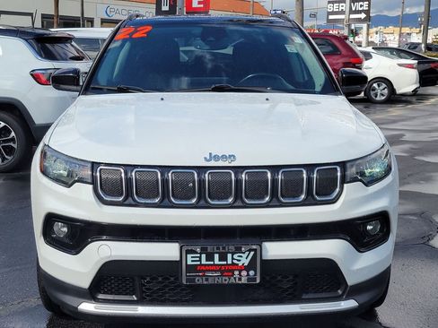 Used 2022 Jeep Compass Limited w/ Sun and Sound Group AWD/4WD image 32