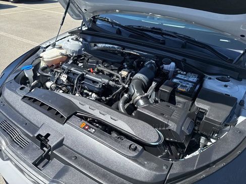 Used 2023 Kia K5 GT-Line image 29