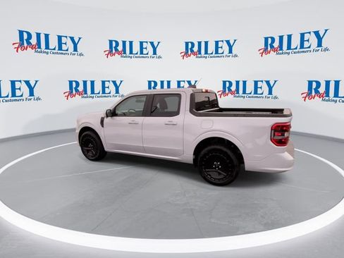 New 2026 Ford Maverick Lobo image 6