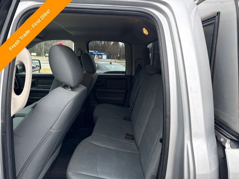Used 2017 RAM 1500 Express image 18