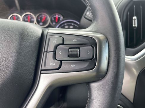 Used 2021 Chevrolet Silverado 1500 LT RWD image 8