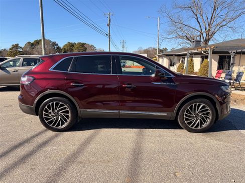 Used 2019 Lincoln Nautilus Reserve image 6