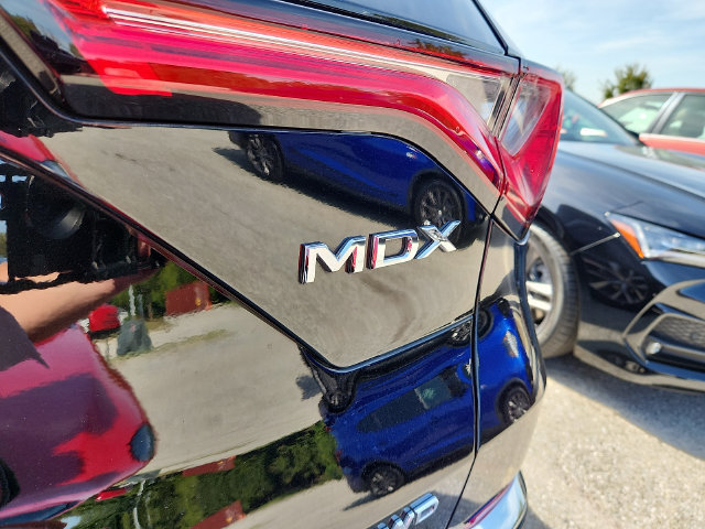 Used 2023 Acura MDX w/ Technology Package AWD/4WD image 4