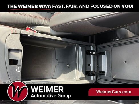 Used 2024 Dodge Durango GT AWD/4WD image 37