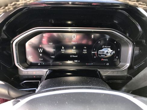 New 2026 GMC Sierra 1500 SLE image 15