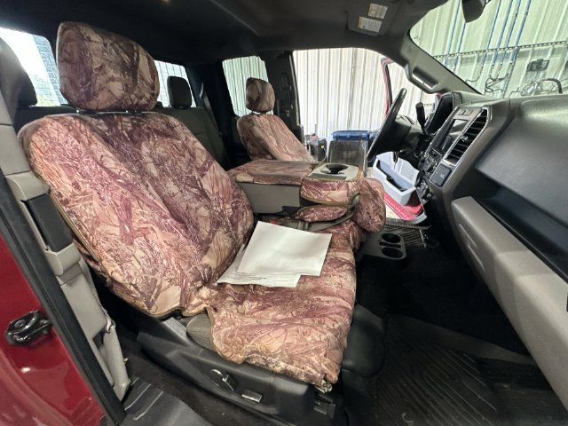 Used 2016 Ford F150 XLT w/ Equipment Group 302A Luxury AWD/4WD image 22