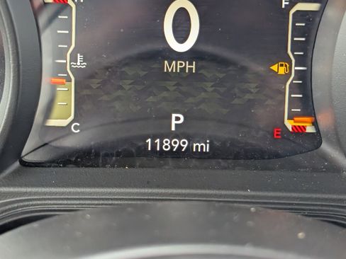 Used 2026 Jeep Wrangler Unlimited Rubicon AWD/4WD image 24