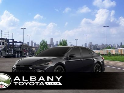 New 2026 Toyota Camry XLE w/ Convenience Package