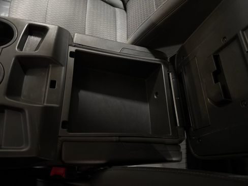 Used 2022 Chevrolet Silverado 1500 Custom image 28