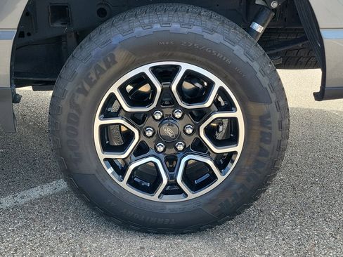 Used 2022 Ford F150 XLT w/ Equipment Group 302A High AWD/4WD image 5