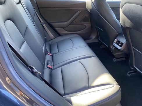 Used 2017 Tesla Model 3 Long Range image 7