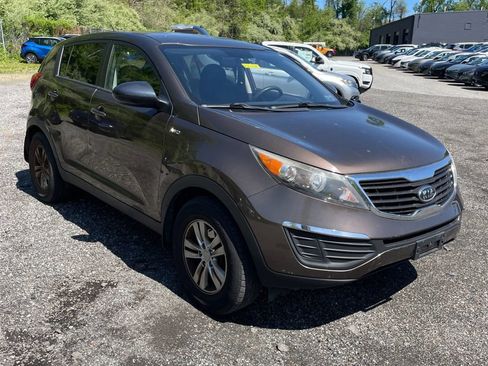 Used 2011 Kia Sportage LX AWD/4WD image 4