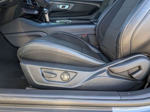 Used 2024 Ford Mustang Coupe image 17