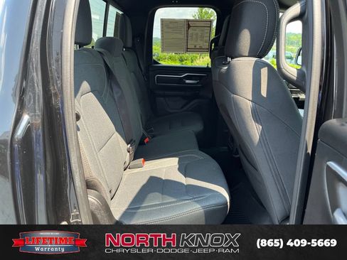 Used 2022 RAM 1500 Big Horn AWD/4WD image 21