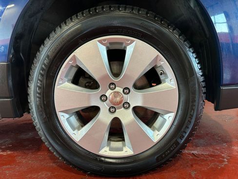 Used 2011 Subaru Outback 2.5i Premium image 35