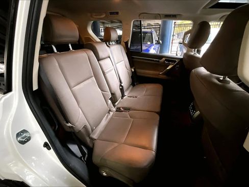 Used 2020 Lexus GX 460 Luxury image 20
