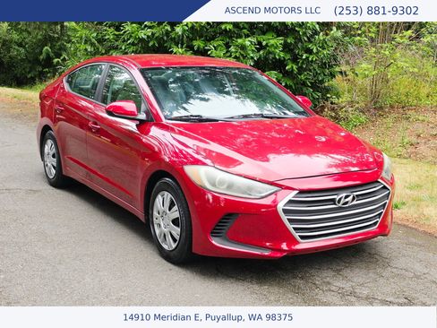 Used 2017 Hyundai Elantra SE FWD image 7