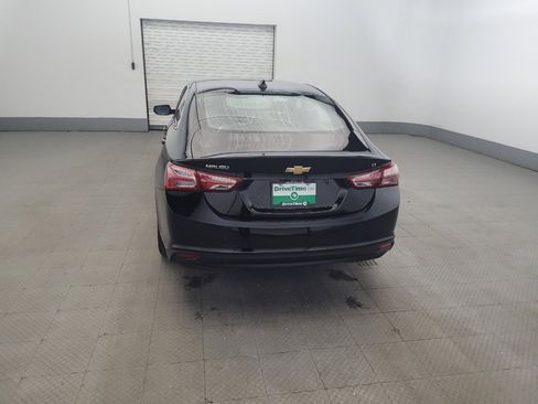 Used 2022 Chevrolet Malibu LT FWD image 6