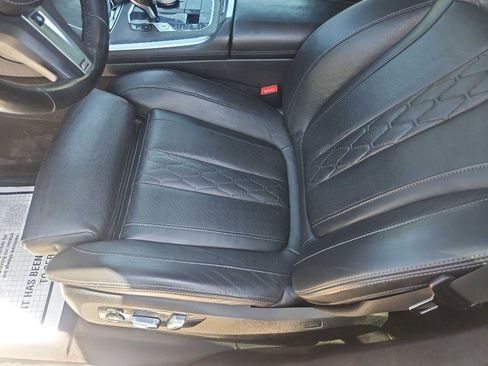 Used 2022 BMW X5 xDrive40i w/ M Sport Package image 16