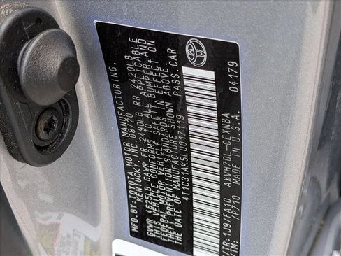 Used 2020 Toyota Camry LE FWD image 19
