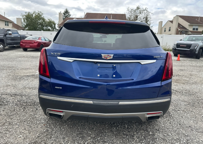 Used 2023 Cadillac XT5 Premium Luxury AWD/4WD image 6