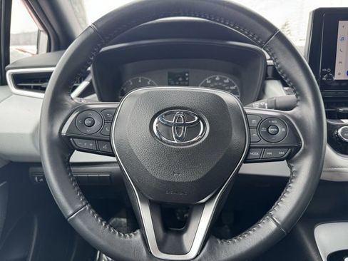 Certified 2025 Toyota Corolla SE image 21