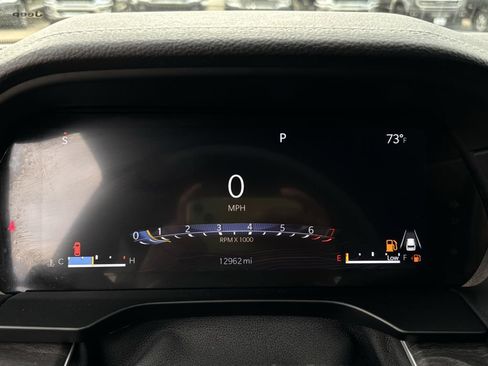 Used 2025 Jeep Grand Cherokee L Limited w/ Black Appearance Package image 13