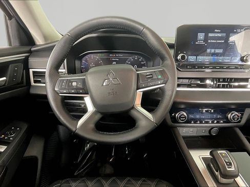 Used 2022 Mitsubishi Outlander SEL FWD image 8