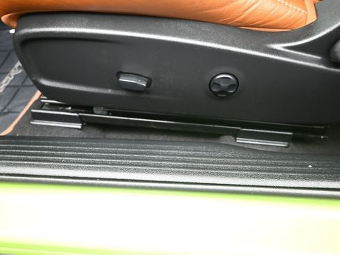 Used 2019 Dodge Challenger SRT Hellcat Redeye image 12