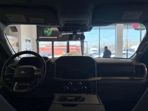 Used 2025 Ford F150 XLT w/ Equipment Group 301A Standard AWD/4WD image 17