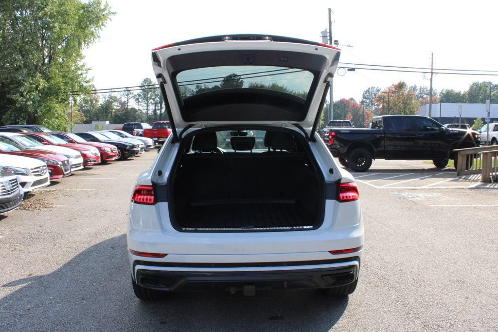 Used 2021 Audi Q8 Premium Plus AWD/4WD image 9